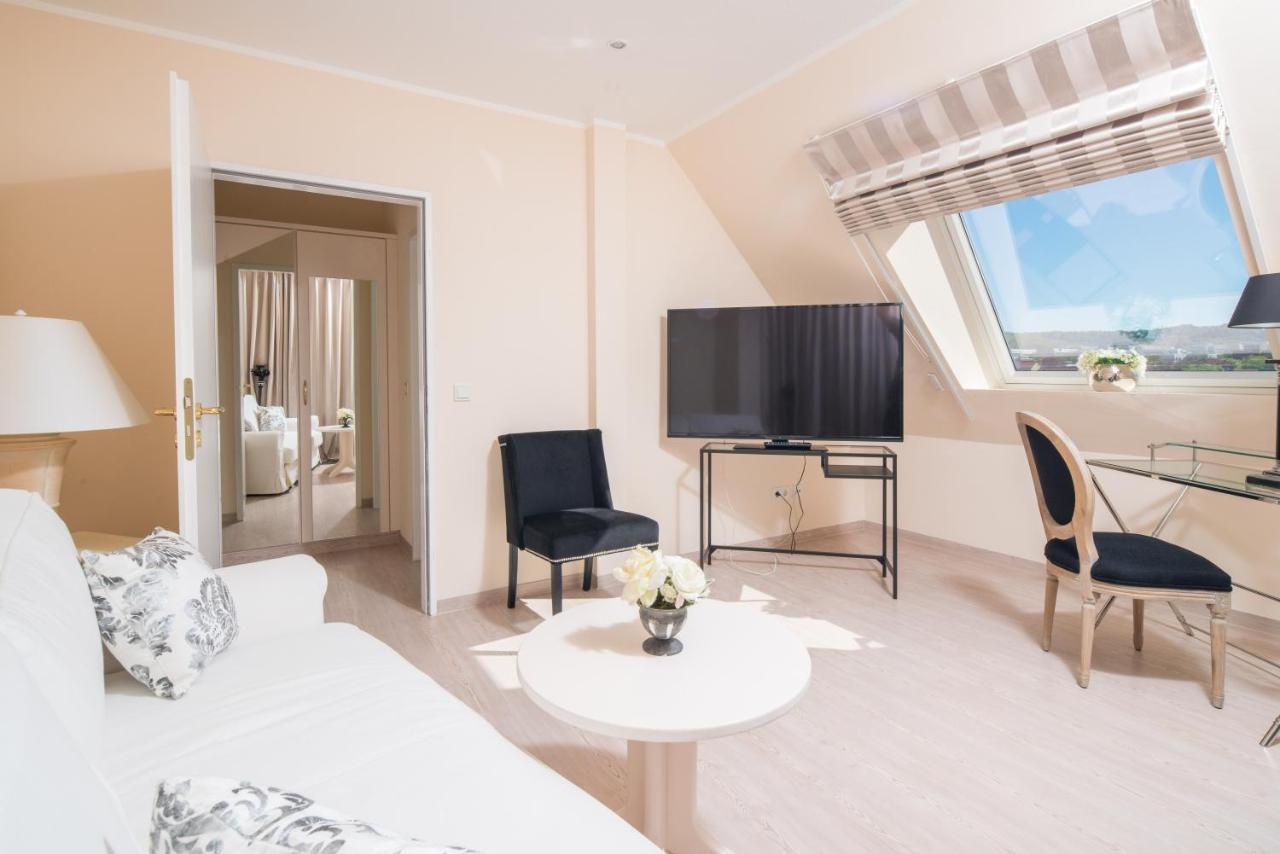 Trip Inn Hotel Astoria Гьотинген Екстериор снимка