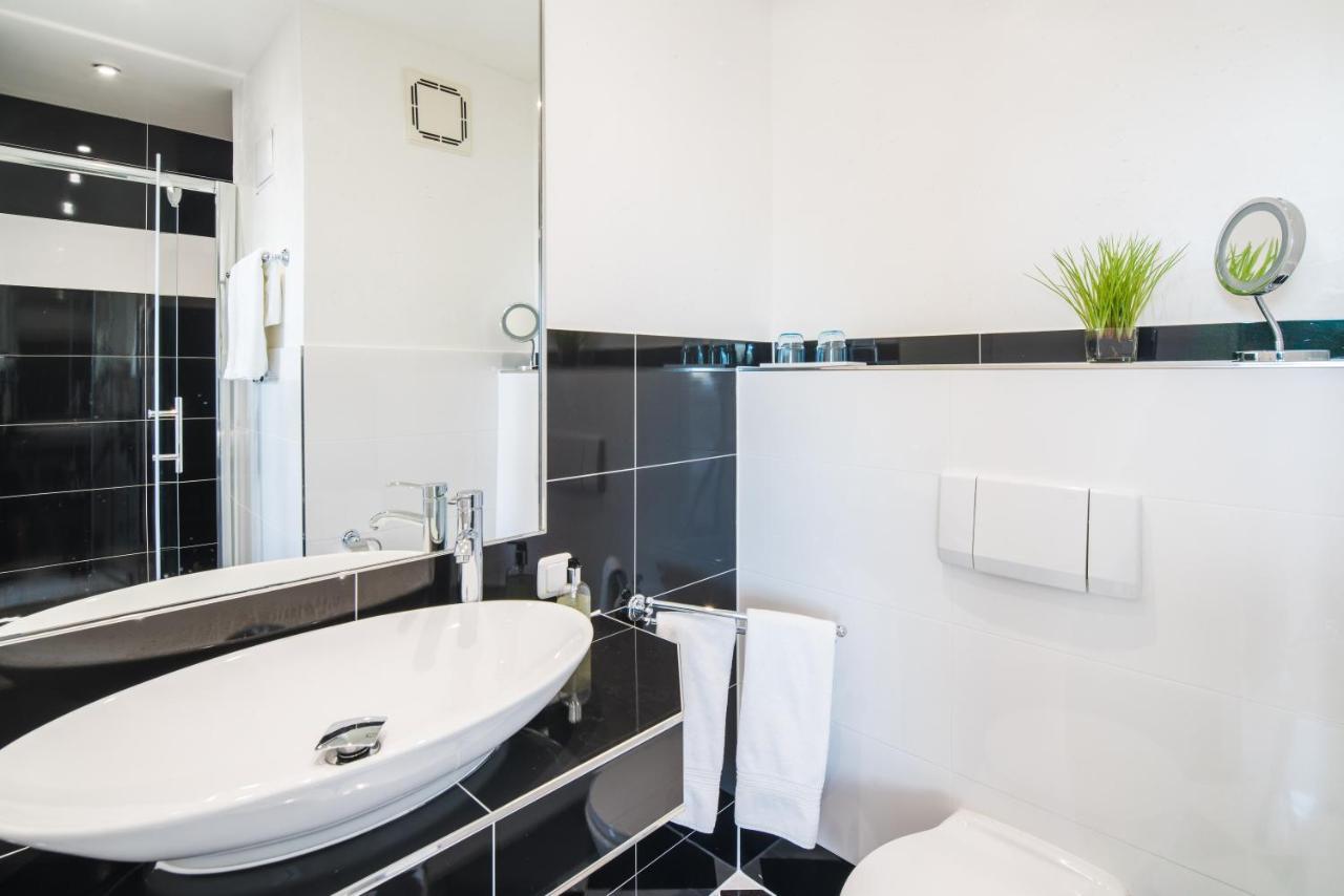 Trip Inn Hotel Astoria Гьотинген Екстериор снимка